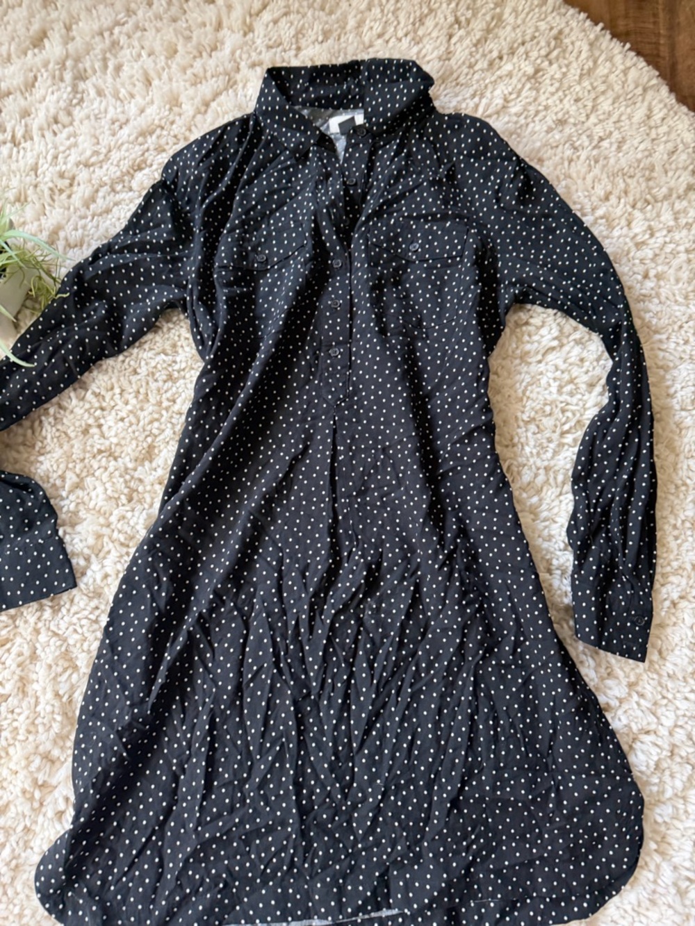 Old Navy Black and White Polka Dot Button-Up spring cute Maxi dress - Picture 3 of 4
